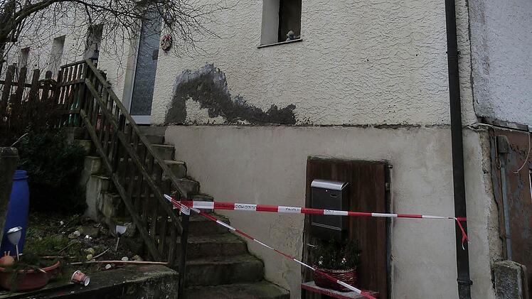 Im Anwesen "Am Turmberg 11" hat es am Neujahrsmorgen gebrannt. Foto: Werner Reißaus