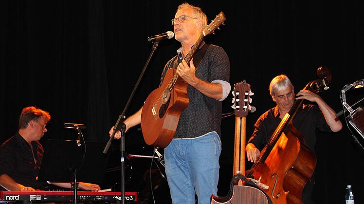 Auch an der Gitarre konnte Beckmann überzeugen.