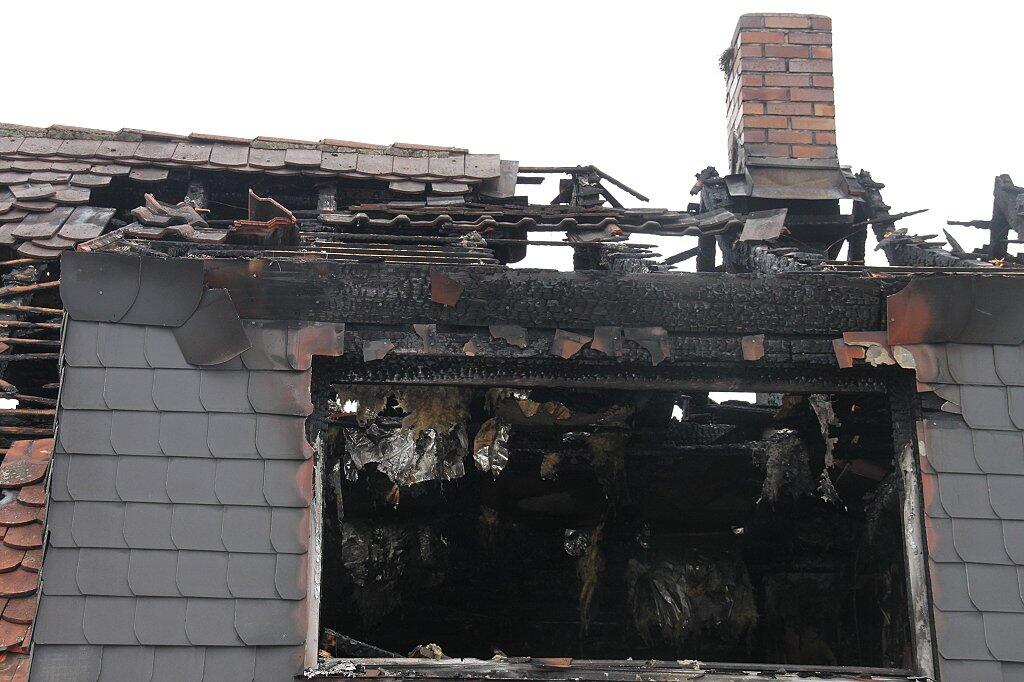 Haus völlig abgebrannt