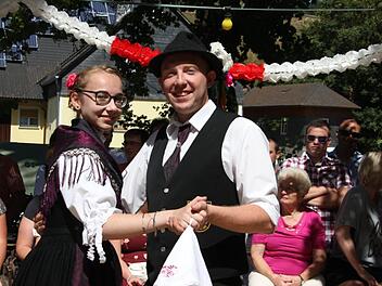 Ebersdorf hält auf seiner Kerwa die Traditionen hoch.Veronika Schadeck