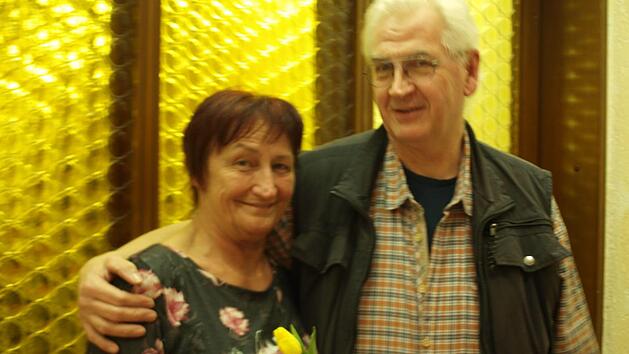 Helga Wenzel und 1. Vorsitzender Michael Gehring.  Foto: Michaela Atzler