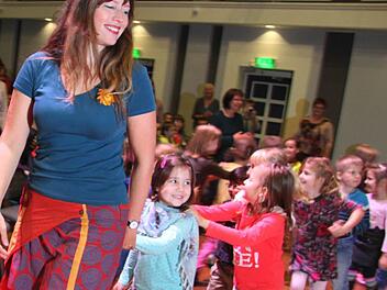 "Schau mal, hör mal, mach mal mit", so lautete der Titel des Mitmachkonzertes in der Kulmbacher Dr.-Stammberger-Halle. Foto: Sonja Adam