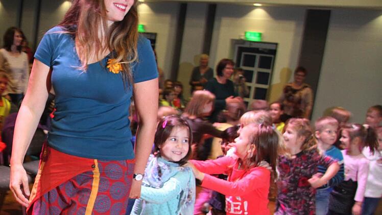 "Schau mal, hör mal, mach mal mit", so lautete der Titel des Mitmachkonzertes in der Kulmbacher Dr.-Stammberger-Halle. Foto: Sonja Adam