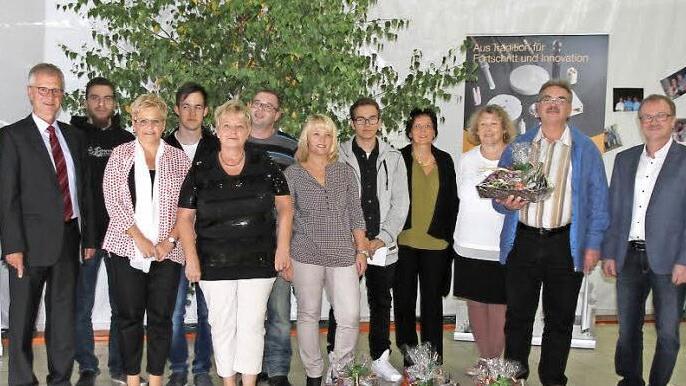 Das Unternehmen Rauschert Steinbach ist stolz auf seine verdienten Mitarbeiter.  Foto: Rauschert