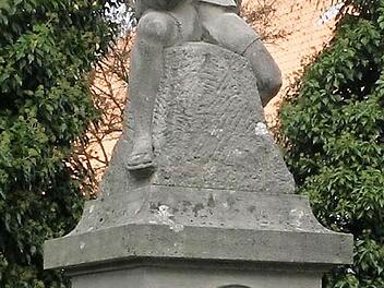 Das Scheffel-Denkmal in Gößweinstein Foto: Reinhard Löwisch