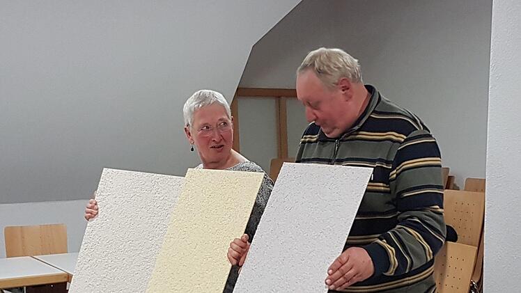 Die Farbmuster werden gezeigt