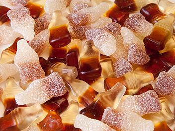 Fruchtgummi, Gummibärchen, Colafläschchen