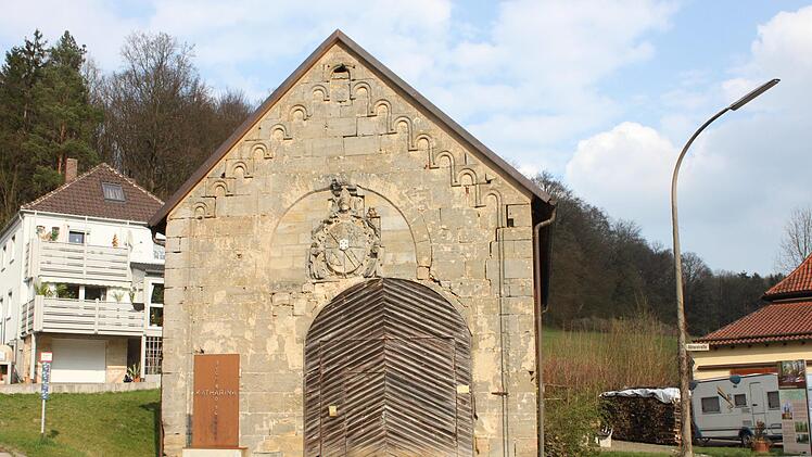 Die Katharinenkapelle in Klosterlangheim soll zu einem Dokumentationszentrum erweitert werden. Foto: Ramona Popp