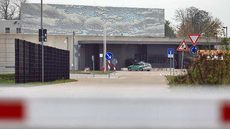 Augsburger JVA-Skandal weitet sich aus - jetzt auch Ermittlungen gegen Leiterin
