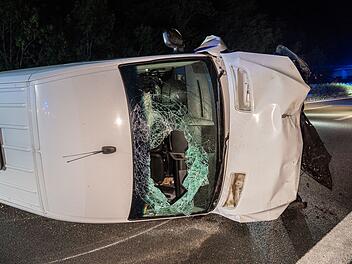 Unfall auf A73 bei Erlangen: Sieben verletzte nach Kollision