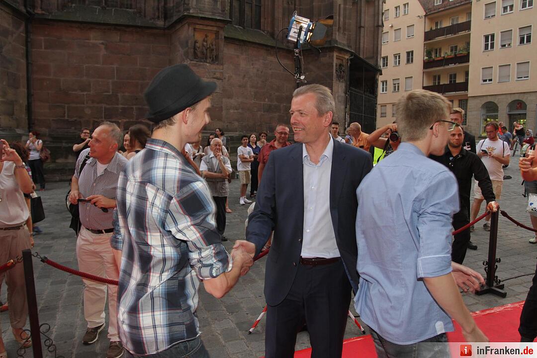 Zweites Rathausclubbing in Nuernberg