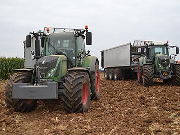 Symbolbild: Traktoren