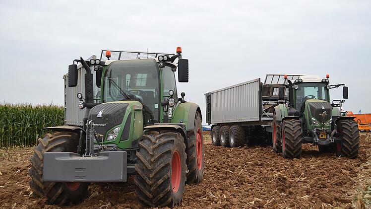 Symbolbild: Traktoren