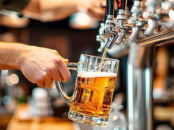 Bier, Zapfanlage, Bier zapfen