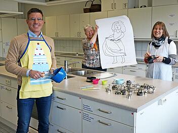 Christian Frank vom City-Management sowie Elvira Werner und Michaela Wiegner (v. l.) freuen sich schon auf den Besuch der Kinder.