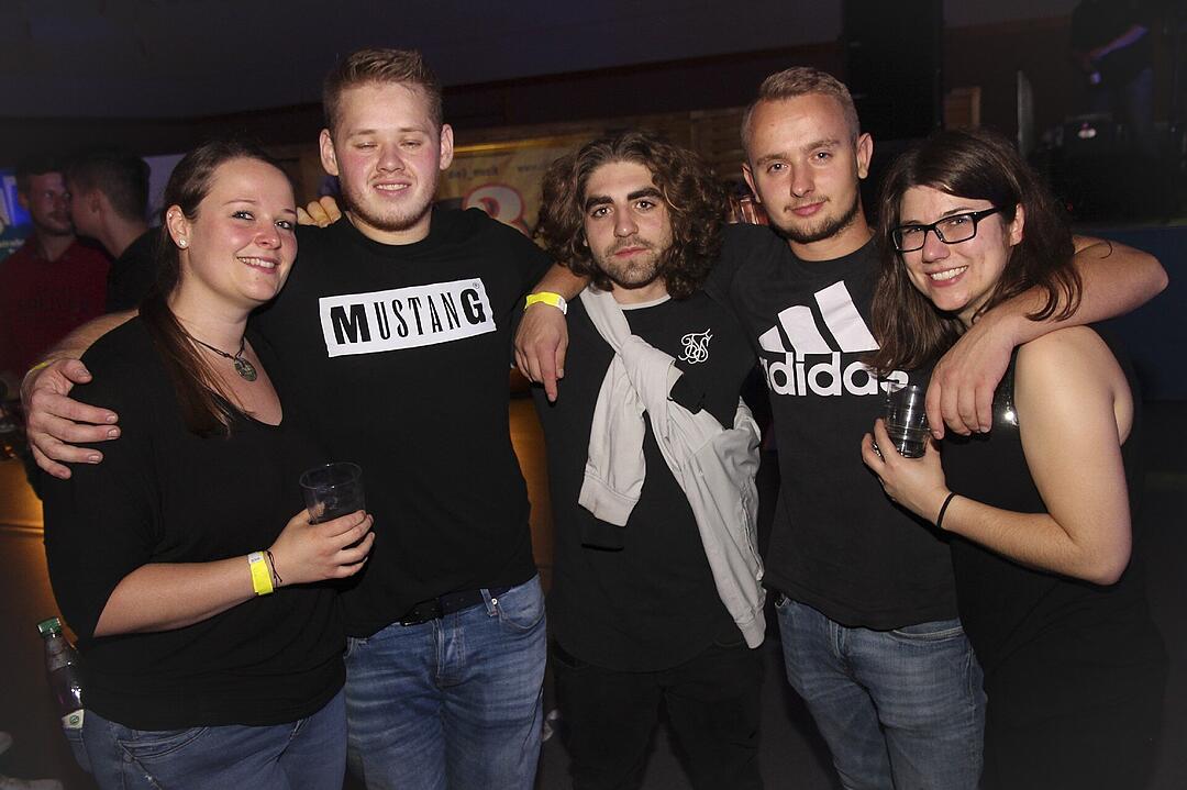 Party und Tanz in der Dreifachhalle
