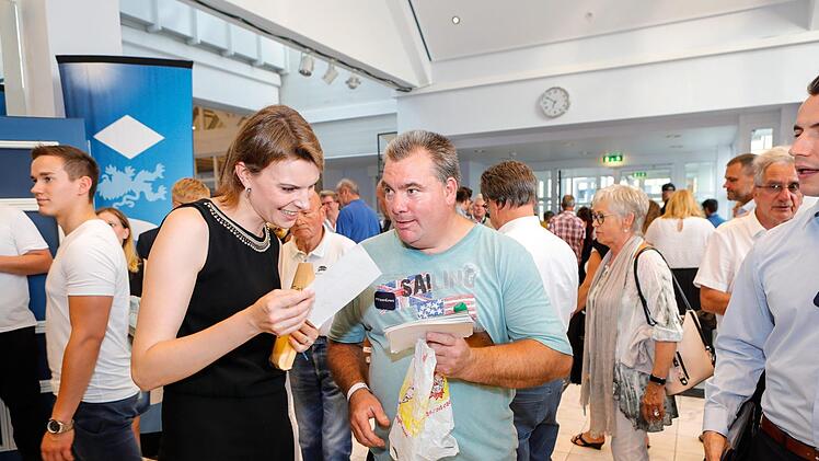 Impressionen von KT zu Guttenbergs erster Wahlkampfveranstaltung für die CSU in Kulmbach Foto: Matthias Hoch