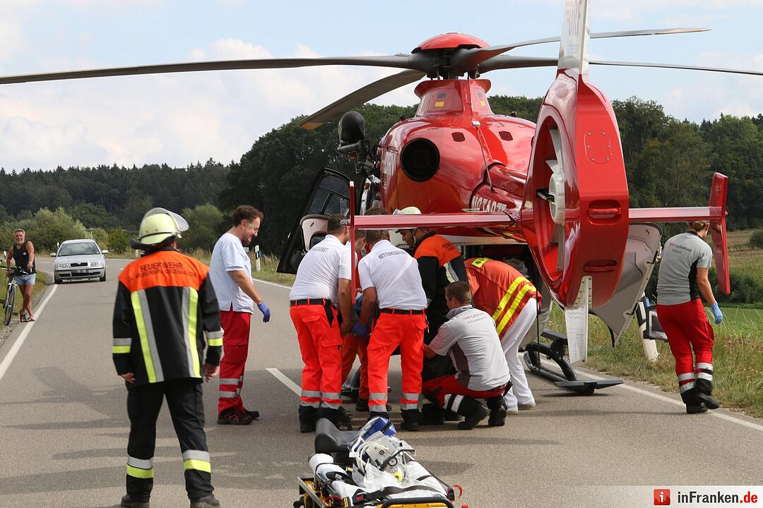 Lkw überschlägt sich bei Langenaltheim