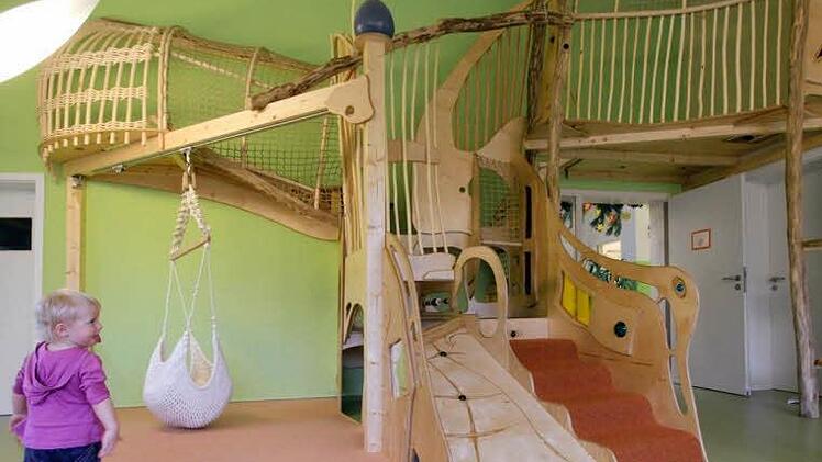 So wie in dieser "bewegten" Tagesstätte soll auch die Ausstattung des Hauses für Kinder am Jakobsberg gestaltet sein.  Foto: Schilling Raumkonzepte