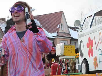 Ganz normales Faschingstreiben.   Foto: Borst