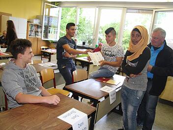 Flüchtlinge und Kinder mit geringen Sprachkenntnissen stellen die Schulen landkreisweit vor neue Herausforderungen. Fotos: Sonja Adam