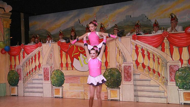 Tanzmariechen Solo - Alina und Madlen