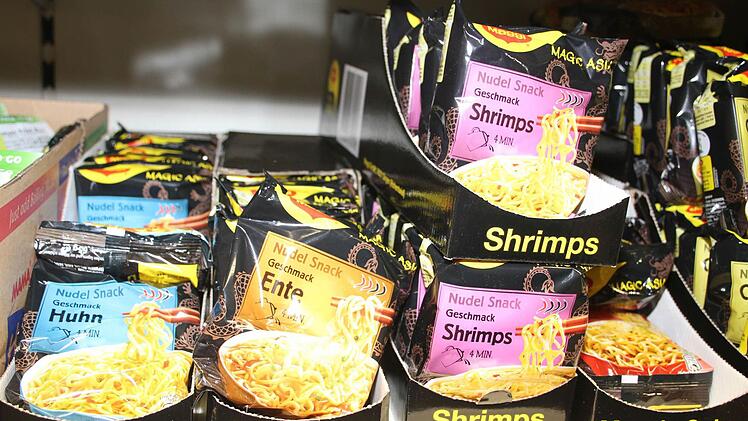 Fertigprodukte sind eigens für Singles gemacht, doch sie sie enthalten meist Geschmacksverstärker und gesättigte Fettsäuren.