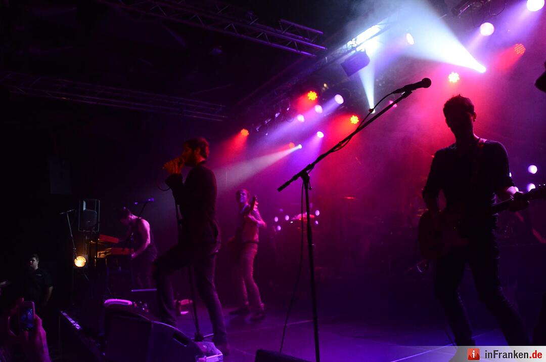 Wanda im E-Werk in Erlangen: Schnaps und viel Amore