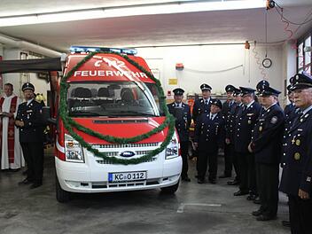 Der neue Einsatzleitwagen wurde offiziell seiner Bestimmung übergeben.
