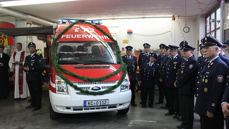 Der neue Einsatzleitwagen wurde offiziell seiner Bestimmung übergeben.