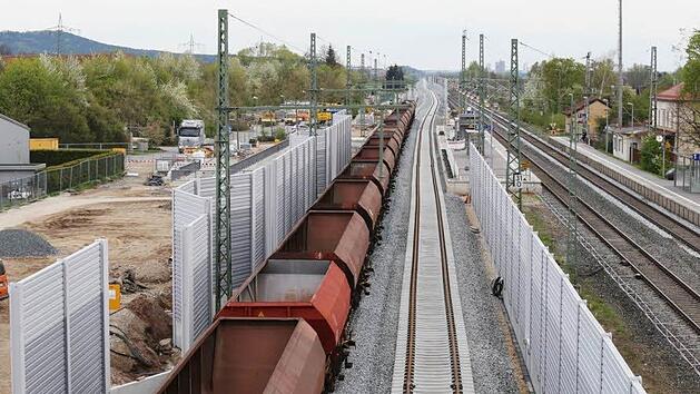 Der Bahnausbau bei Baiersdorf Foto: Wolfgang Kollorz