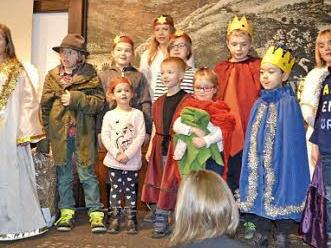 Jungschar und Kinderstunde führten das Stück "Herodes und die Könige" auf. Fotos: Jürgen Valentin