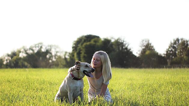 Vor allem Hunde haben viele positive Einflüsse auf die Entwicklung von Kindern.