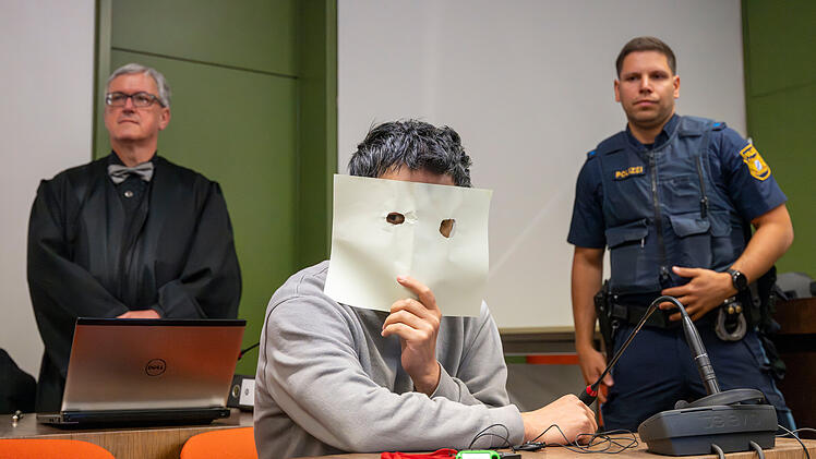 Auftakt im Völkermord-Prozess