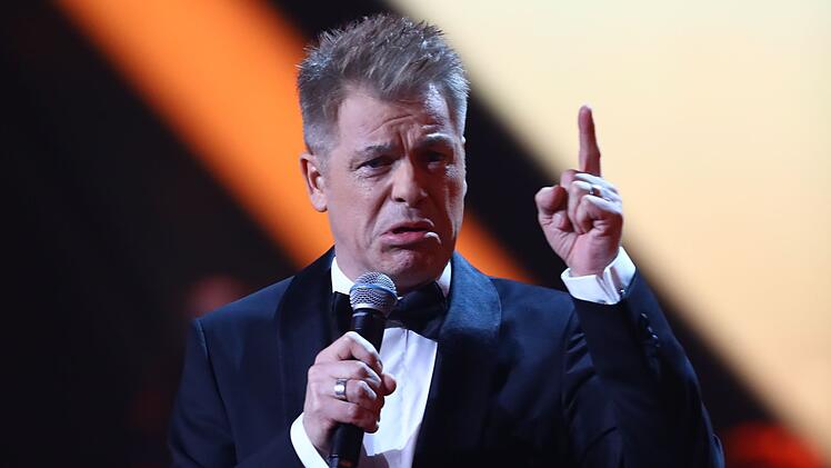 Schr&auml;ge Mimik - Markenzeichen und Erfolgsgeheimnis, das Mittermeier fr&uuml;h entdeckte: "Ich merkte: Die Leute lachen, wenn ich mein Gesicht verziehe."