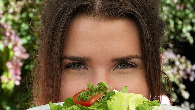 Vegetarierinnen scheinen ein höheres Risiko für Hüftfrakturen zu haben