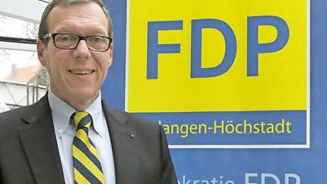 Die Krawatte in den Parteifarben der Liberalen hatte Michael Dassler schon, als er noch CSU-Mitglied war. Foto: Roland Meister