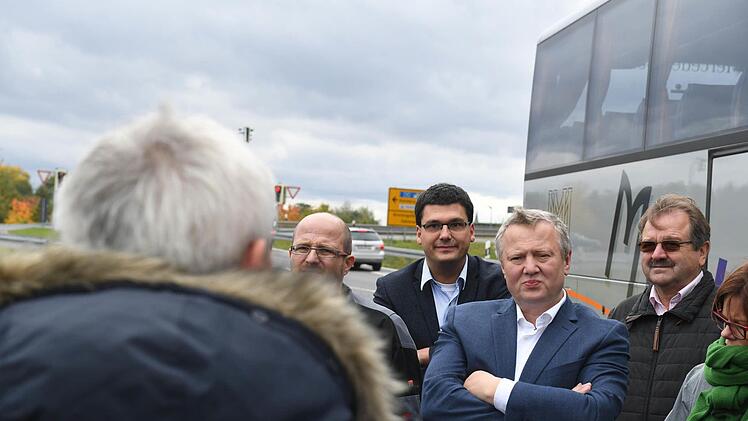Ernste Gesichter zwischen Hallstadt und Gundelsheim an der BA5Foto: Rinklef