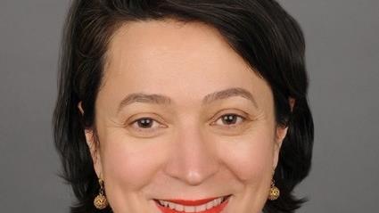 14. November 2021. Fl&uuml;chtlingskinder stehen an der gesperrten polnischen Grenze.