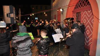 Die musikalische Gestaltung des Neujahrsempfangs der Stadt Haßfurt hatte wieder der evangelische Posaunenchor Haßfurt unter der Leitung von Hans Schott übernommen.