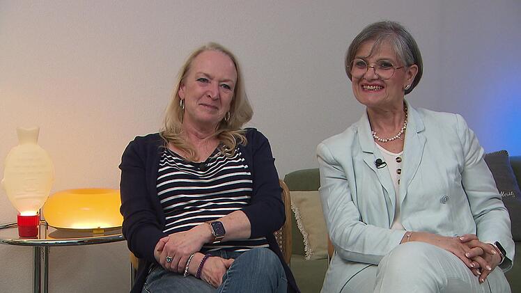 Die Tarte Tatin h&auml;tten sich Patricia (links) und Elena anders vorgestellt.