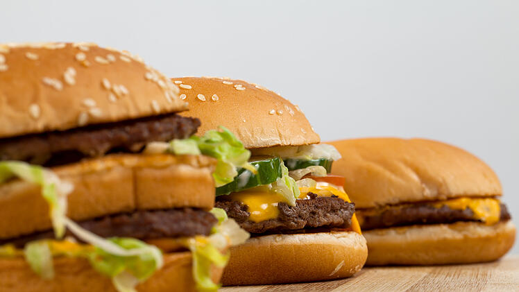 McDonalds &auml;ndert erstmals nach 50 Jahren seine Burger-Rezepturen der Klassiker.