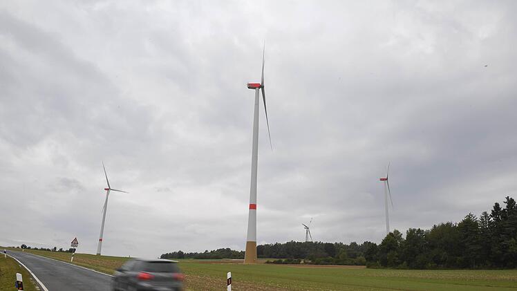 In Litzendorf haben die Bürger und die Gemeinde zusammen in Windräder investiert. Das scheint zu funktionieren: Ein viertes "Bürgerwindrad" ist bereits in Planung.