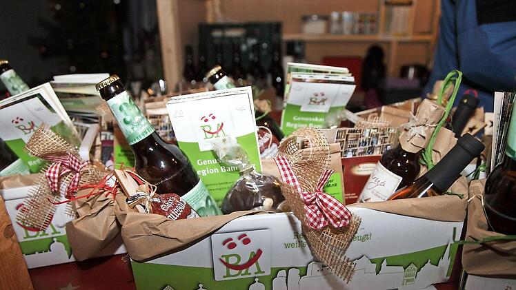 Allerlei K&ouml;stlichkeiten aus der Region finden im "Bamberger Weihnachtskistla" Platz Foto: Stadt Bamberg