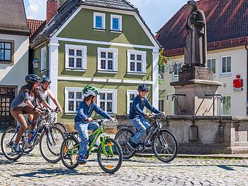 Melanie Schmitt mit Familie in Baunach. Foto: Ha&szlig;berge Tourismus e.V.