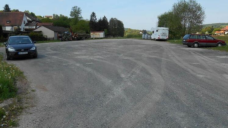 Ein Problem-"Feld" - der B urgwindheimer Festplatz. Foto: Konrad Götz