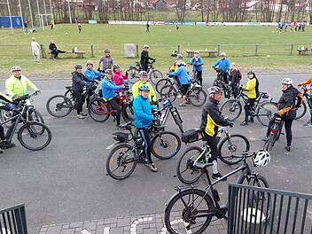 Die Radabteilung der DJK Kothen, hier beim Start in die Radsaison 2022, steht in den Startlöchern für die 25. Bike-Tour und den 20. Hessisch-Bayerischen Radvierer am 4. September. Foto: Petra Heurich