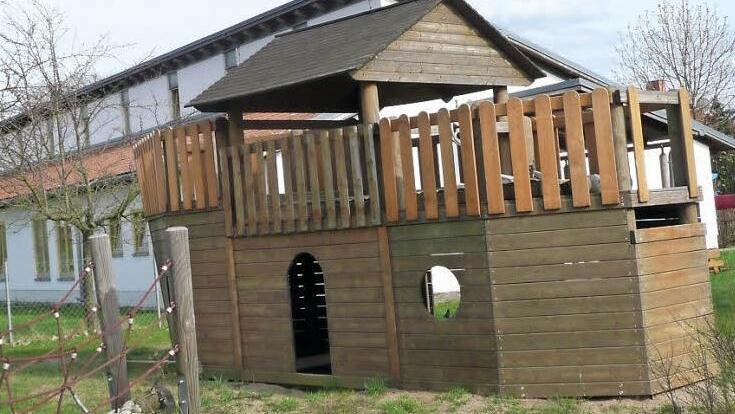 An der Kinderkrippe "Haus Regenbogen" in Michelau soll gen Westen angebaut werden.