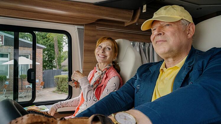 Dass Gundula (Andrea Sawatzki) und Gerald (Axel Milberg) wom&ouml;glich kurz vor ihrer Trennung stehen, sieht man dem Paar nicht an. Noch ahnt Gundula aber auch nicht, dass Gerald den Camping-Trip nicht wirklich vorgeschlagen hat, um ihre Ehe zu retten ...