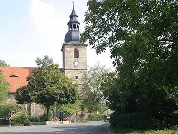 Den Kirchen laufen die Mitglieder davon. 640 000 Menschen haben die katholische und evangelische Kirche in Deutschland im vergangen Jahr verloren.  Foto: Archiv